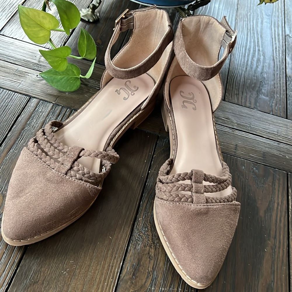 JG taupe/brown vegan suede ankle strap low heels SZ 6 1/2